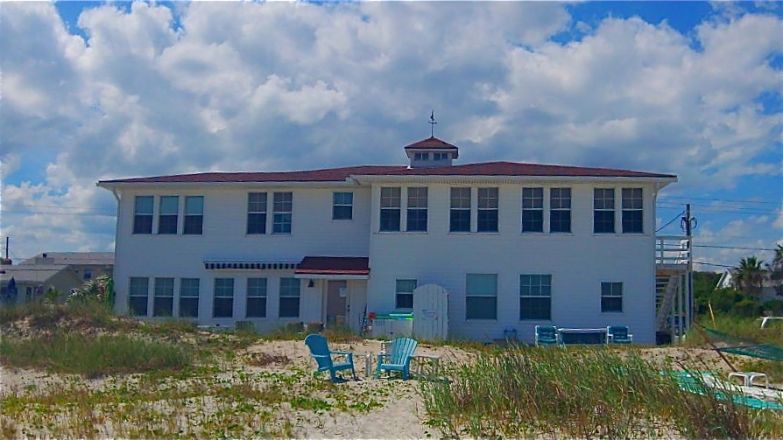 Amelia Oceanfront Bed & Breakfast